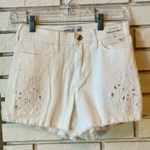 NWY Abercrombie Kids White Floral Denim Shorts Size 13/14